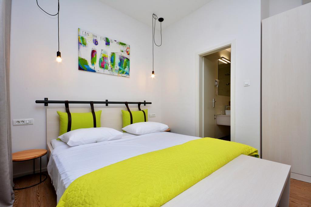 Bonum Rooms Split Exterior photo