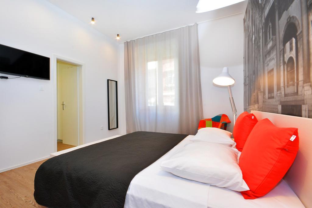 Bonum Rooms Split Exterior photo